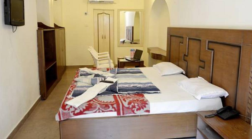 Hotel Bhajgovindam Харідвар Номер фото